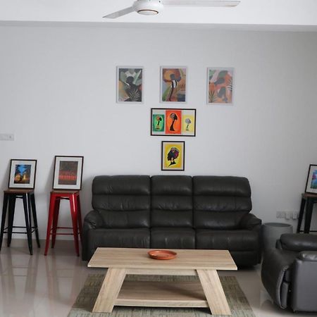 Negombo Fort Gallery Apartment Luaran gambar