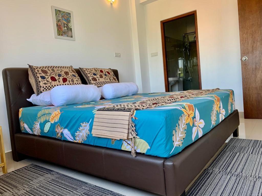 Negombo Fort Gallery Apartment Luaran gambar