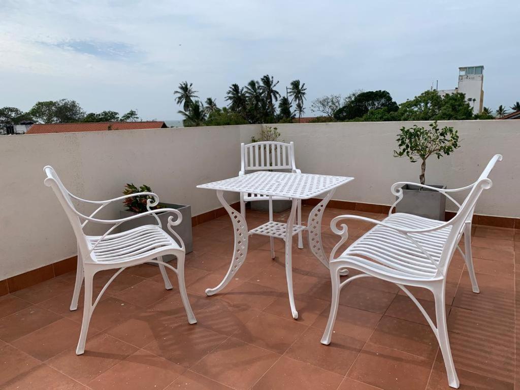 Negombo Fort Gallery Apartment Luaran gambar