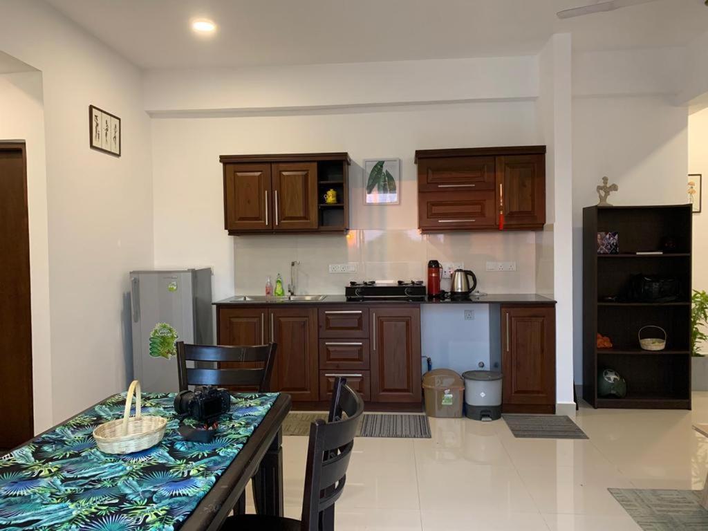 Negombo Fort Gallery Apartment Luaran gambar