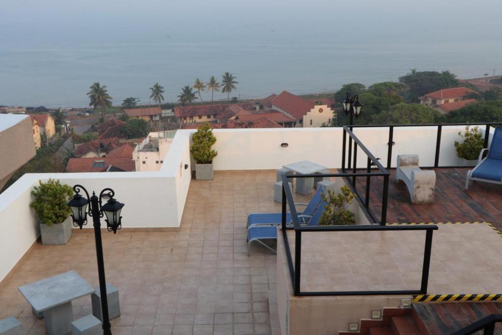 Negombo Fort Gallery Apartment Luaran gambar