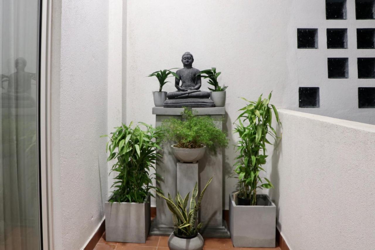 Negombo Fort Gallery Apartment Luaran gambar