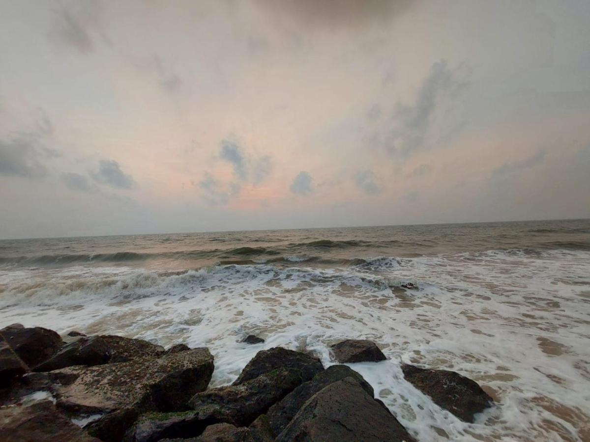 Negombo Fort Gallery Apartment Luaran gambar