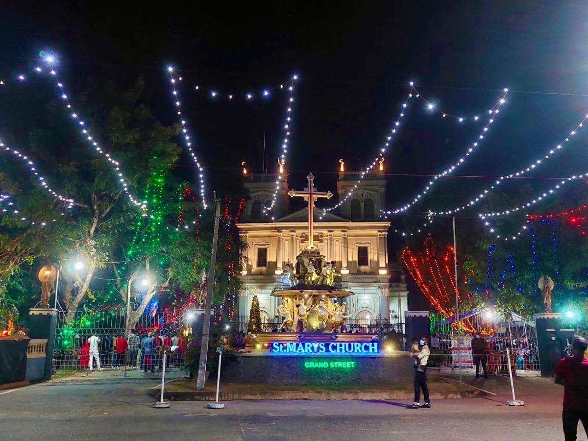 Negombo Fort Gallery Apartment Luaran gambar