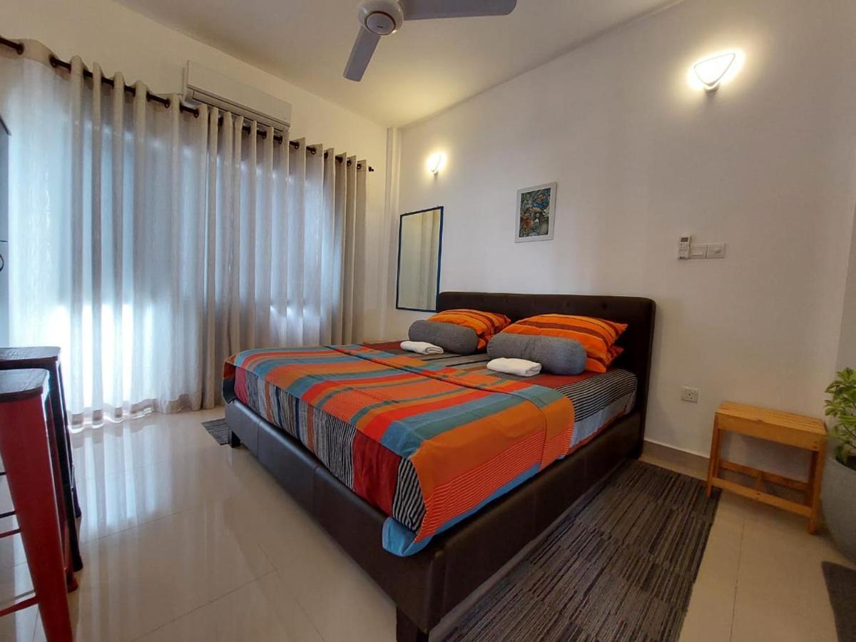 Negombo Fort Gallery Apartment Luaran gambar